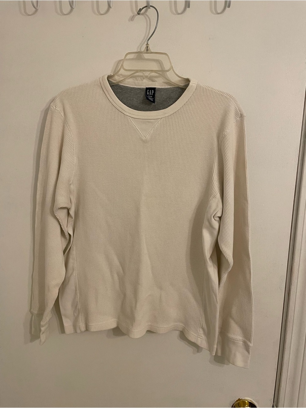 GAP Men's Cream Waffle-Knit Long Sleeve Crew